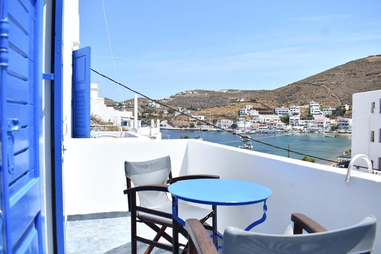 Martinos Studios, Merihas Port Kythnos Exterior foto